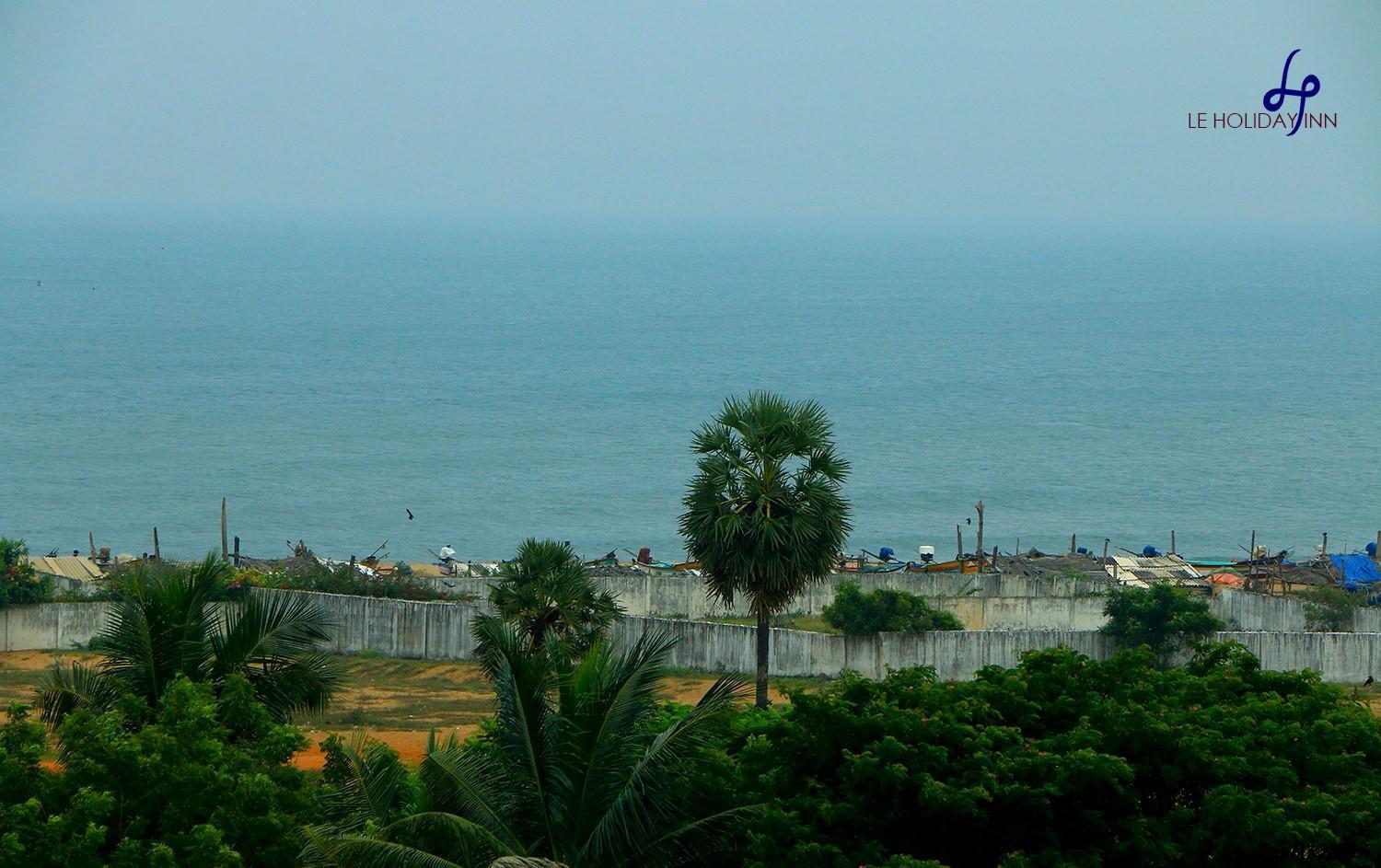 Le Holiday Inn Puducherry Exterior foto